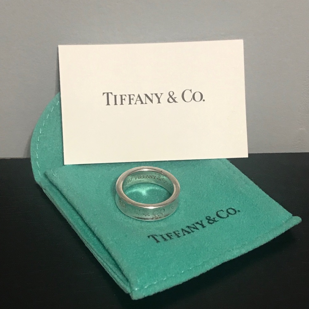 Tiffany silver band